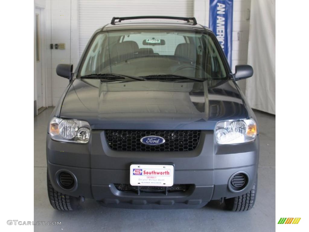 2005 Escape XLS - Norsea Blue Metallic / Medium/Dark Pebble Beige photo #2