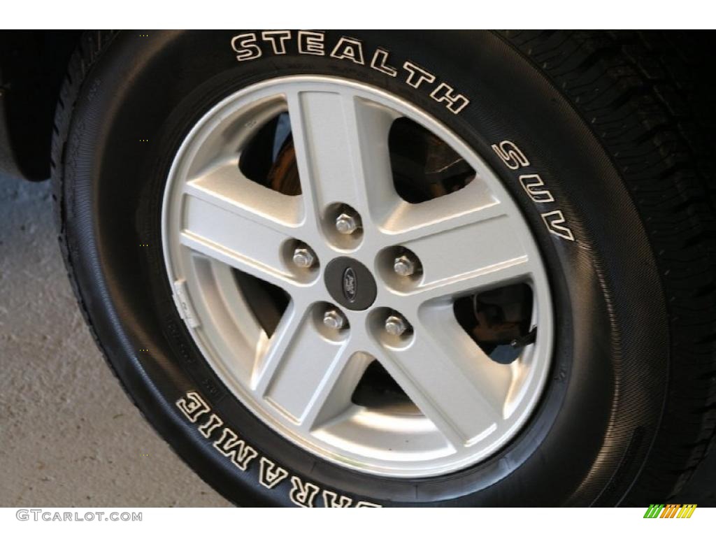 2005 Escape XLS - Norsea Blue Metallic / Medium/Dark Pebble Beige photo #12