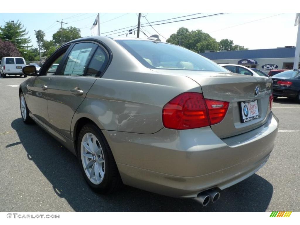 2010 3 Series 328i xDrive Sedan - Platinum Bronze Metallic / Cream Beige photo #2