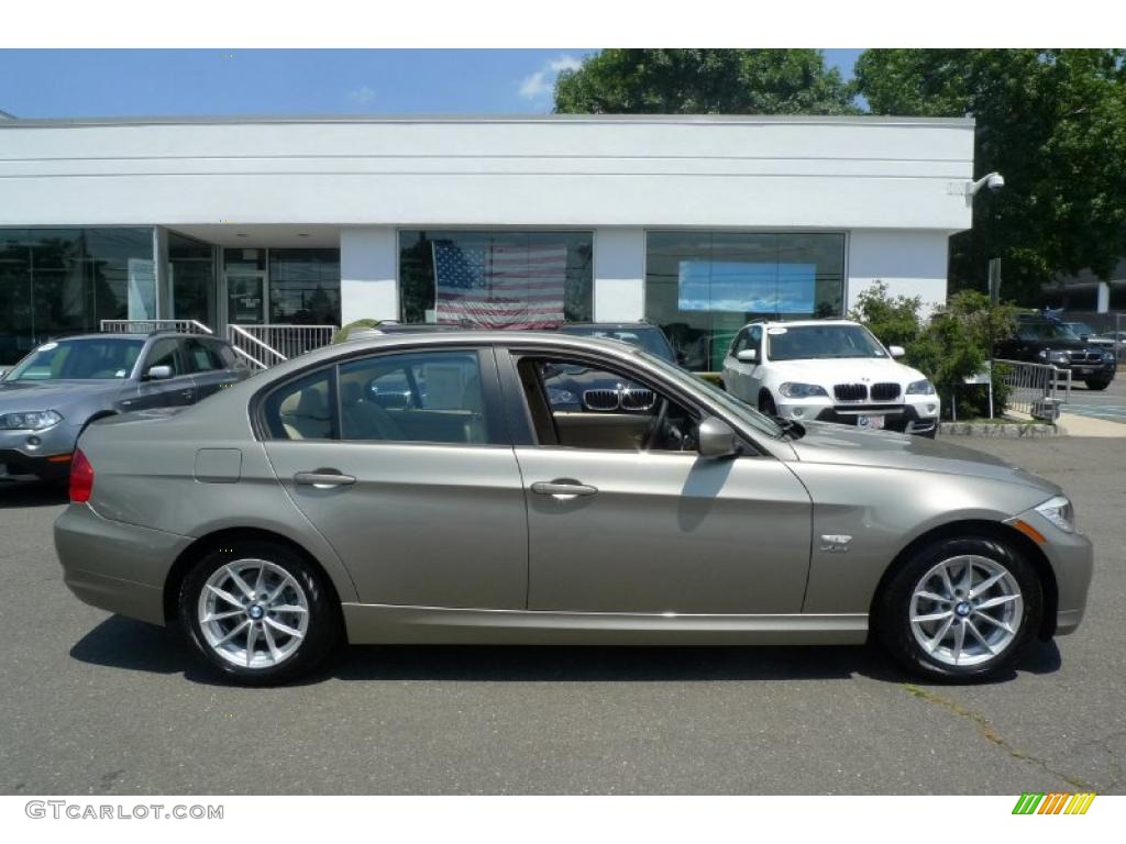 2010 3 Series 328i xDrive Sedan - Platinum Bronze Metallic / Cream Beige photo #7