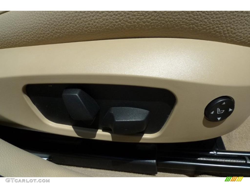 2010 3 Series 328i xDrive Sedan - Platinum Bronze Metallic / Cream Beige photo #35