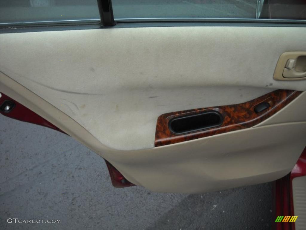 2000 Galant ES - Patriot Red Pearl / Gray photo #13