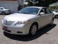 Titanium Metallic - Camry XLE Photo No. 4