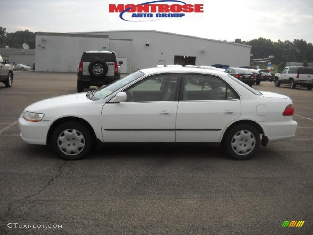 1999 Accord LX Sedan - Taffeta White / Gray photo #7