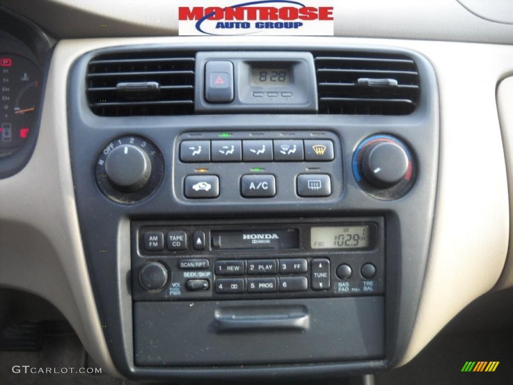 1999 Accord LX Sedan - Taffeta White / Gray photo #27