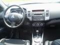 Diamond White Pearl - Outlander SE 4WD Photo No. 25