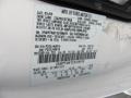 2005 Vibrant White Ford Crown Victoria LX  photo #14