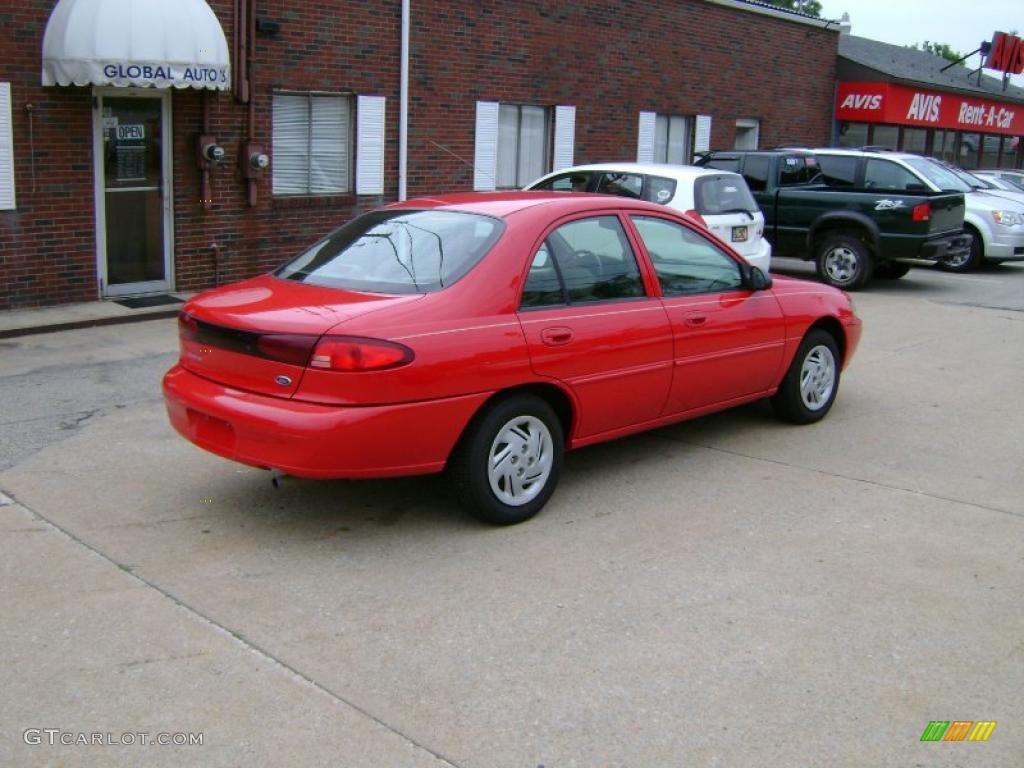 2002 Escort SE Sedan - Bright Red / Medium Prairie Tan photo #4