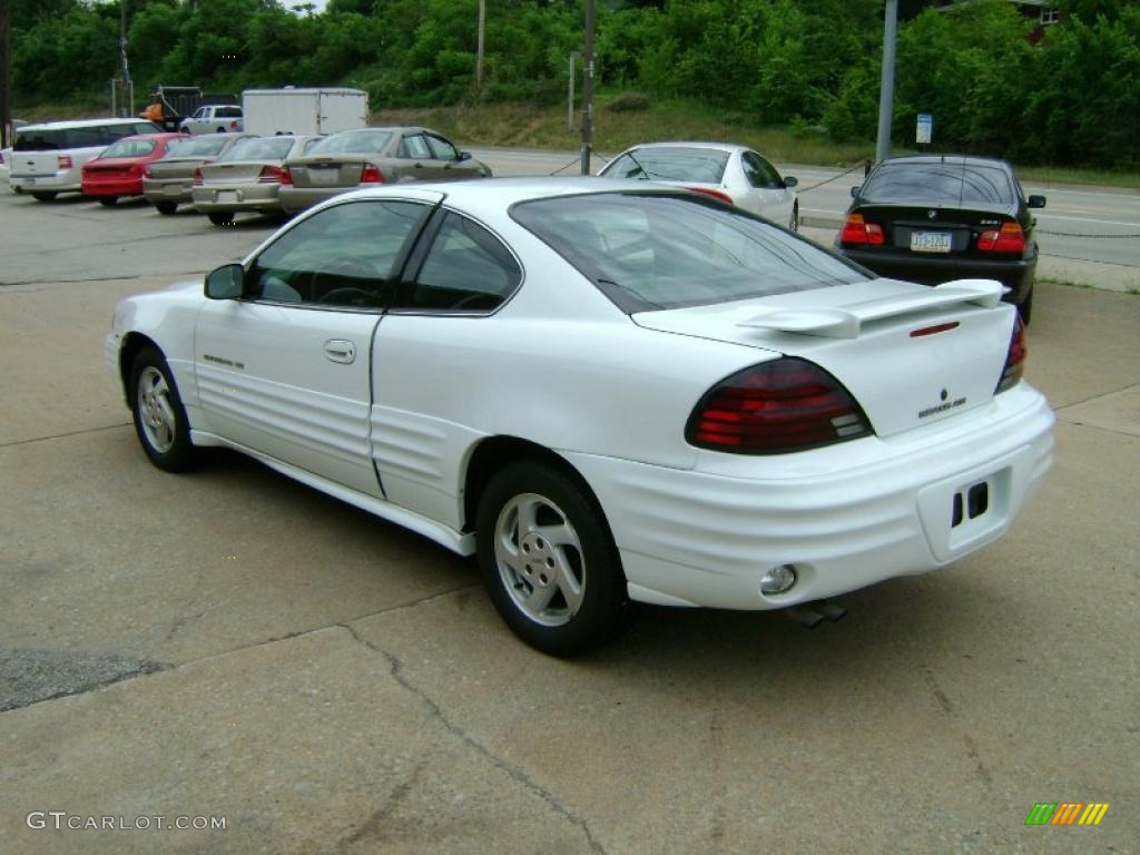 2000 Grand Am SE Coupe - Arctic White / Dark Pewter photo #8