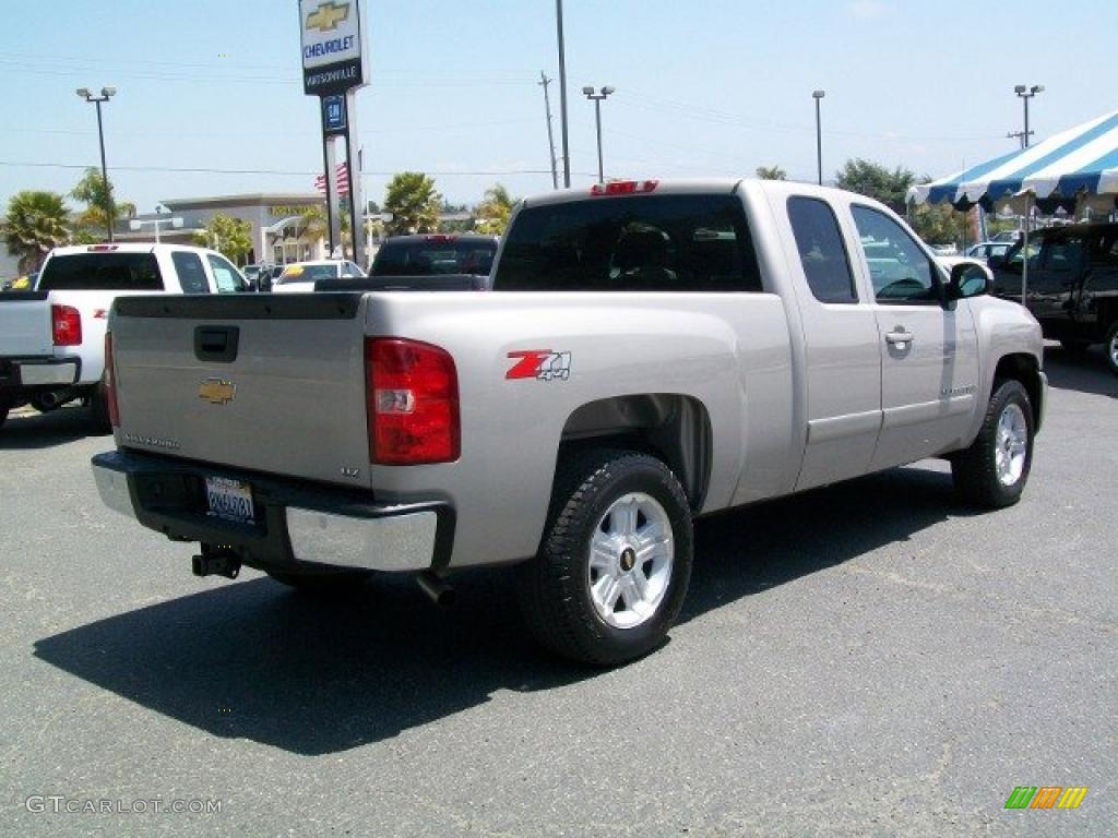 2008 Silverado 1500 Z71 Extended Cab 4x4 - Silver Birch Metallic / Ebony photo #8