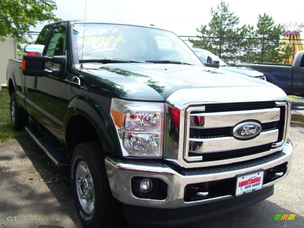 2011 F250 Super Duty XLT SuperCab 4x4 - Forest Green Metallic / Adobe Two Tone Leather photo #2