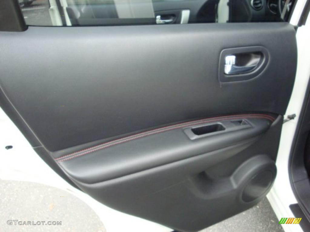 2008 Rogue SL AWD - Phantom White Pearl / Black photo #15