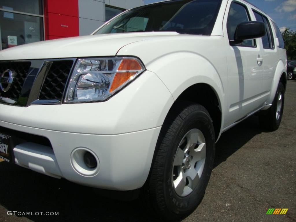 2007 Pathfinder S 4x4 - Avalanche White / Graphite photo #10