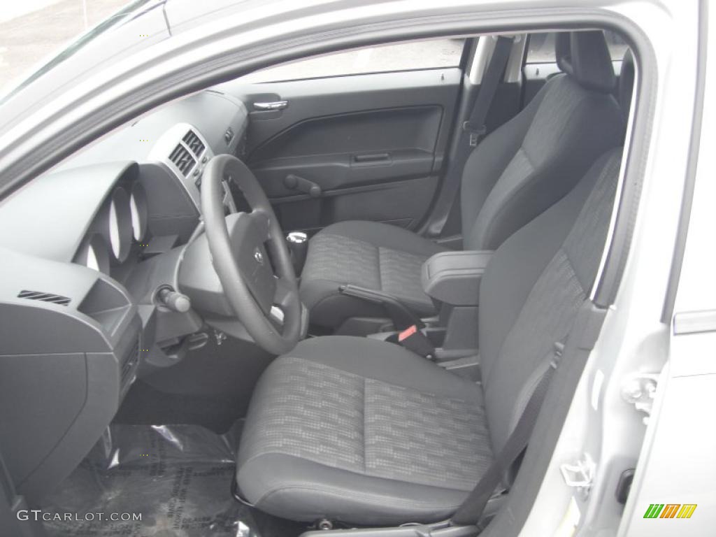 2008 Caliber SE - Bright Silver Metallic / Dark Slate Gray photo #18