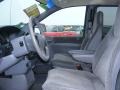 2000 Bright Silver Metallic Dodge Grand Caravan   photo #13