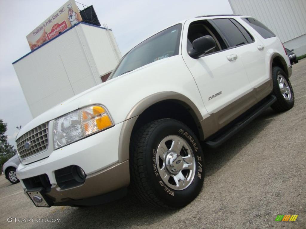 2002 Explorer Eddie Bauer 4x4 - Oxford White / Medium Parchment photo #1