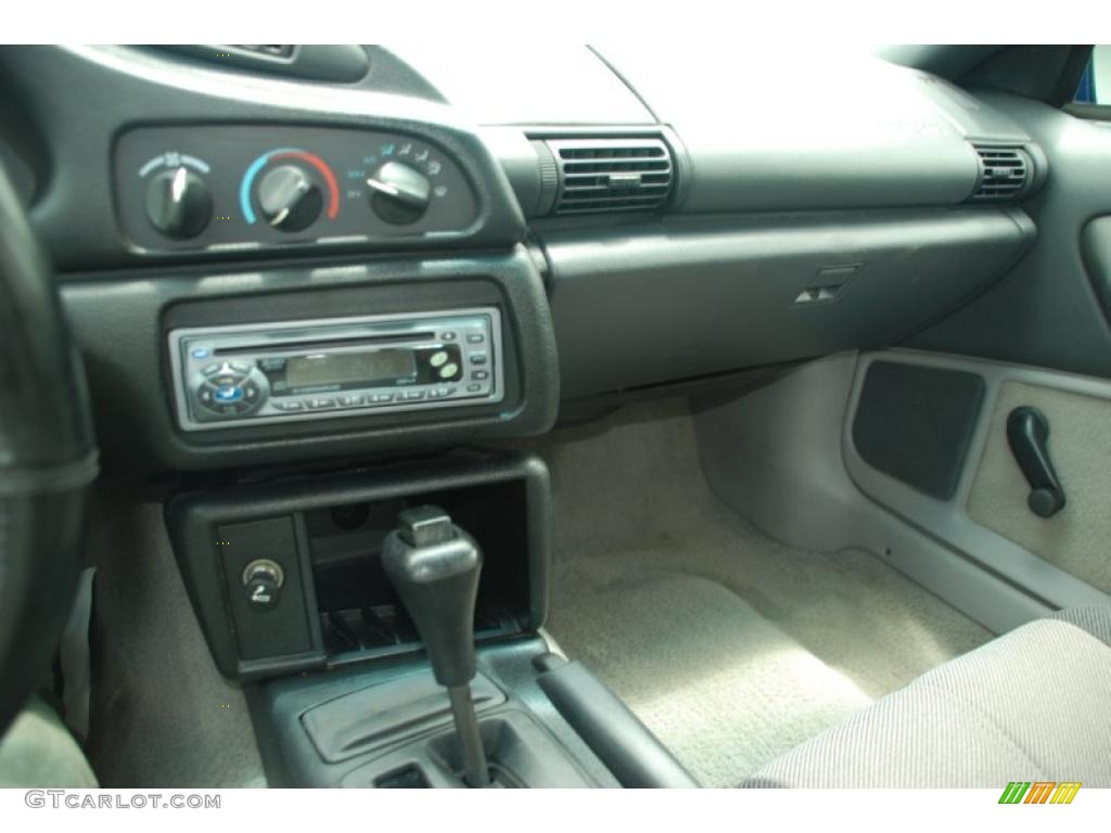 1994 Camaro Coupe - Medium Quasar Blue Metallic / Gray photo #15