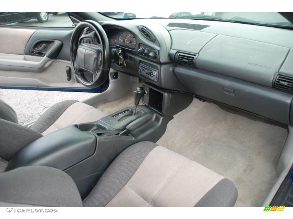 1994 Camaro Coupe - Medium Quasar Blue Metallic / Gray photo #20