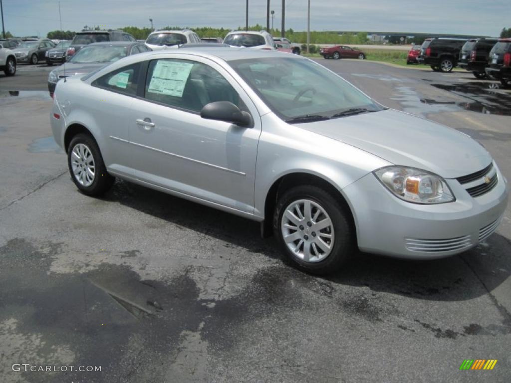 2010 Cobalt XFE Coupe - Silver Ice Metallic / Gray photo #3