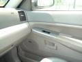 Light Graystone Pearl - Grand Cherokee Laredo Photo No. 32