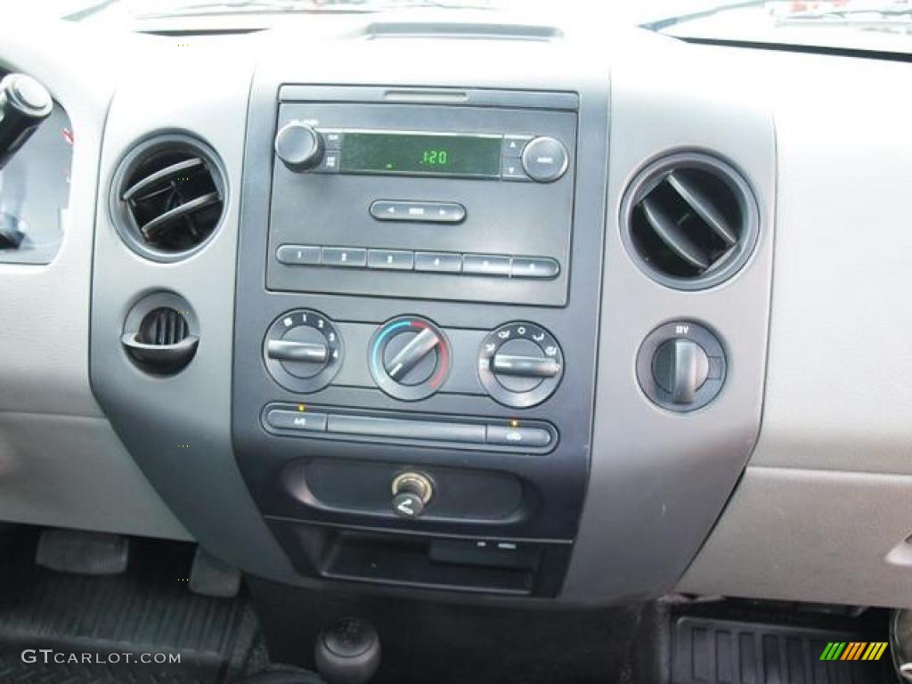 2004 F150 XL Regular Cab 4x4 - Dark Shadow Grey Metallic / Dark Flint photo #12