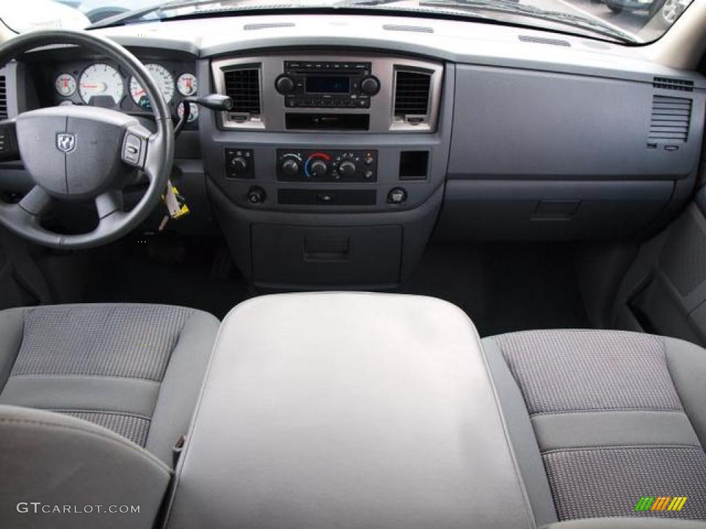 2007 Ram 1500 Sport Quad Cab 4x4 - Electric Blue Pearl / Medium Slate Gray photo #10