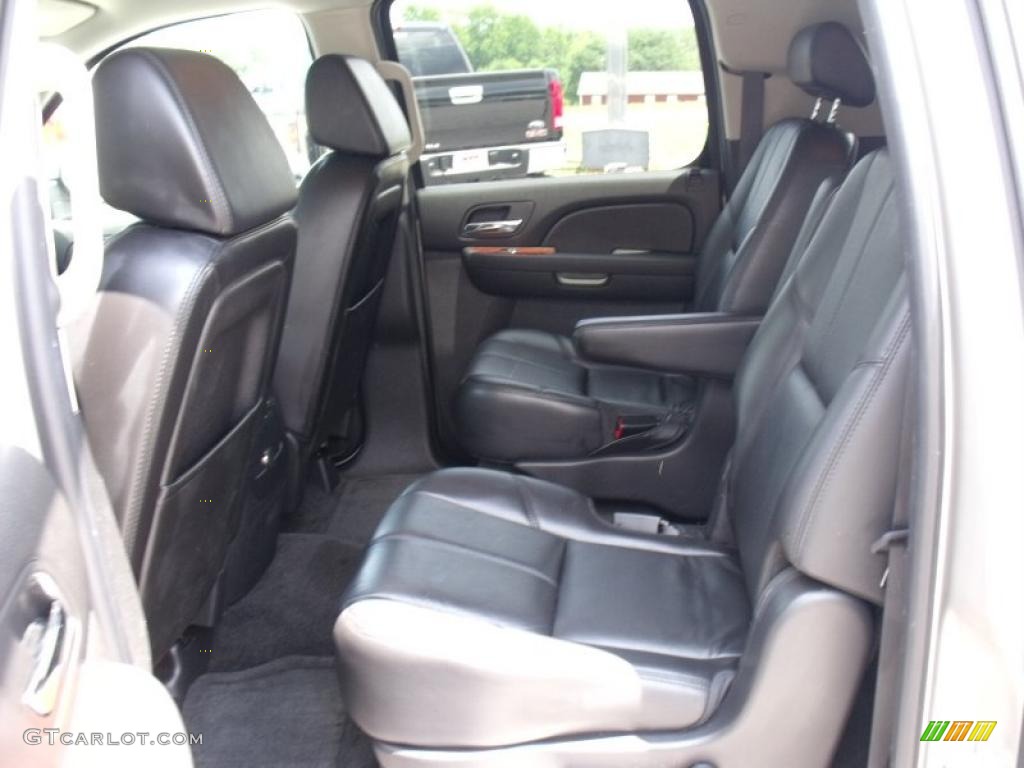 2007 Suburban 1500 LT - Silver Birch Metallic / Ebony photo #12