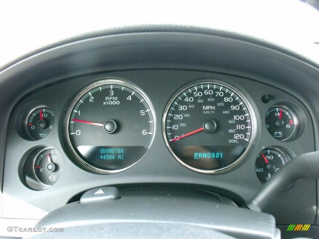 2007 Suburban 1500 LT - Silver Birch Metallic / Ebony photo #20