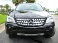 Black - ML 350 4Matic Photo No. 3