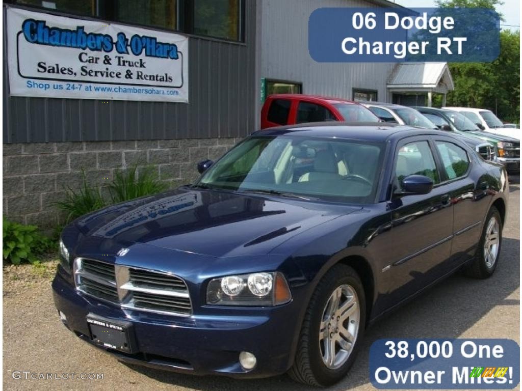 Midnight Blue Pearl Dodge Charger