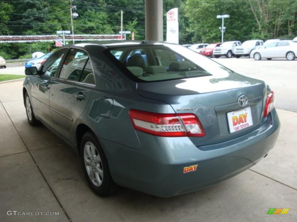 2011 Camry LE - Aloe Green Metallic / Ash photo #4