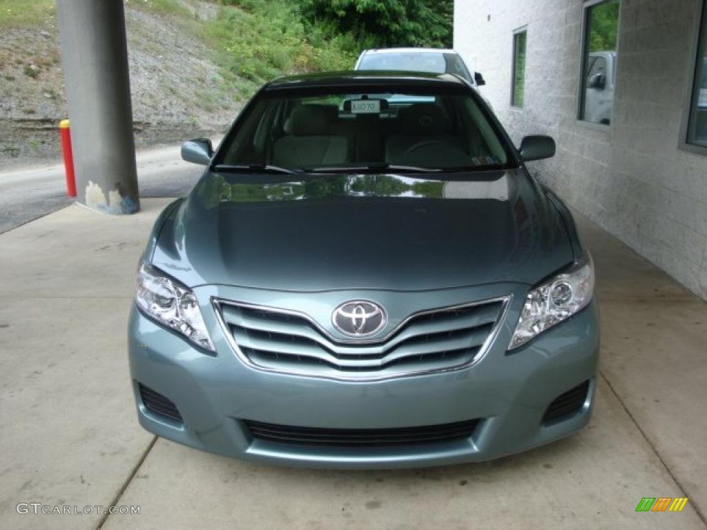 2011 Camry LE - Aloe Green Metallic / Ash photo #6