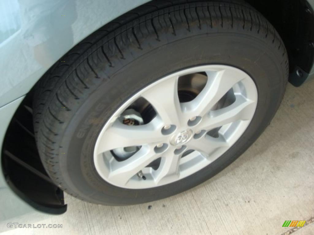 2011 Camry LE - Aloe Green Metallic / Ash photo #7