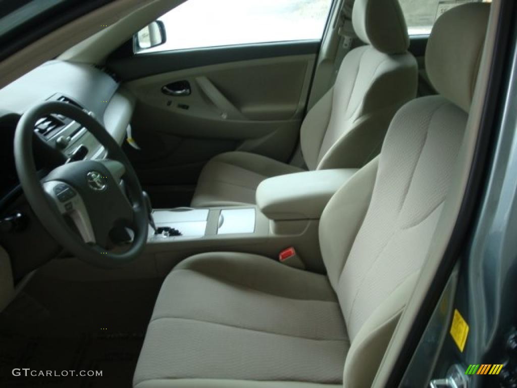 2011 Camry LE - Aloe Green Metallic / Ash photo #8
