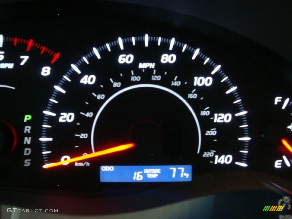 2011 Camry LE - Aloe Green Metallic / Ash photo #15