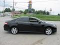 2010 Black Toyota Camry SE  photo #13