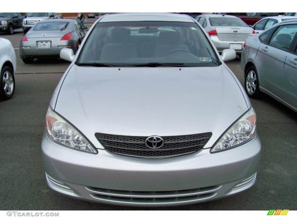 2003 Camry LE V6 - Lunar Mist Metallic / Stone photo #2