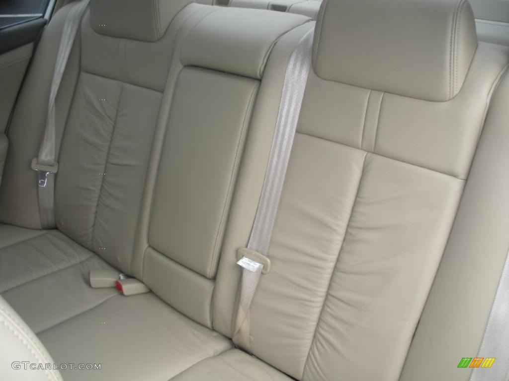 2008 Altima 2.5 SL - Winter Frost Pearl / Blond photo #20