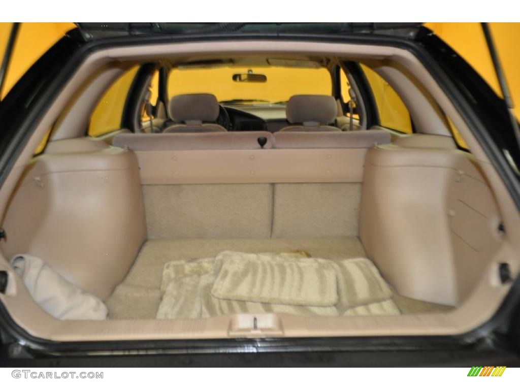 2000 S Series SW2 Wagon - Green / Tan photo #12