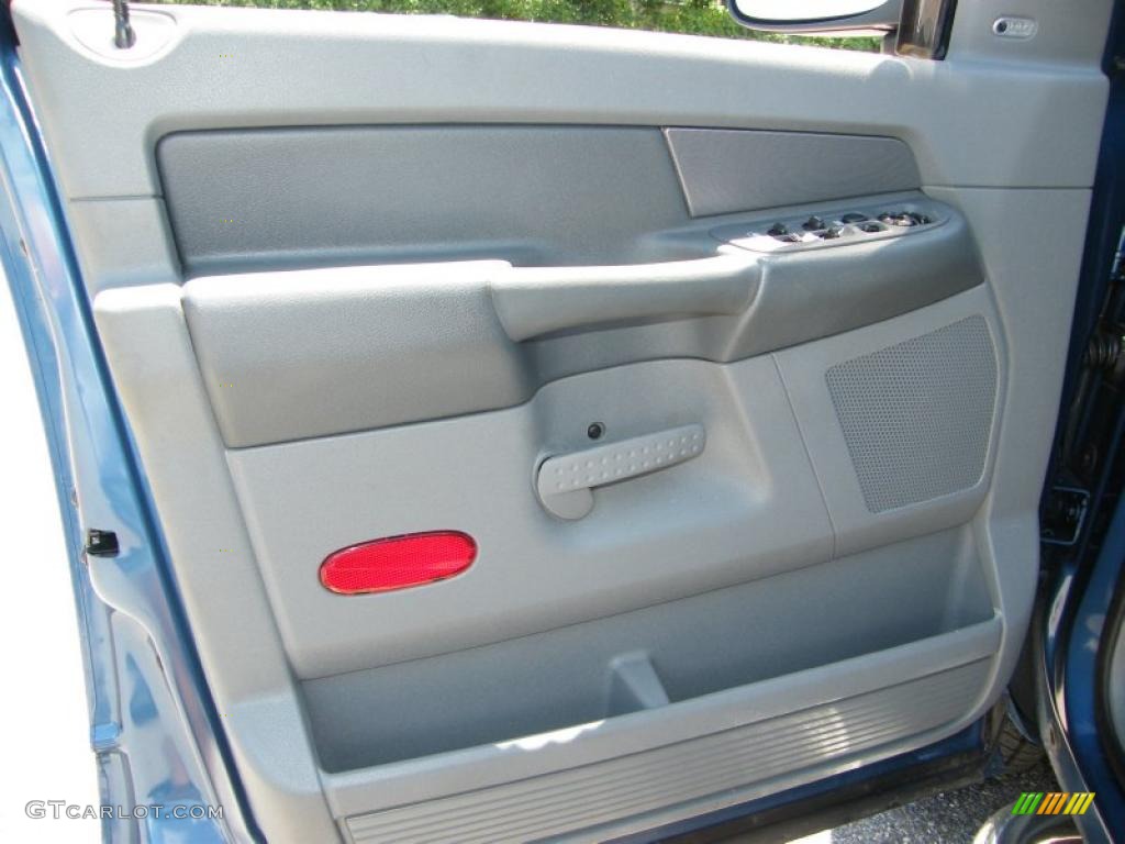 2006 Ram 1500 Sport Quad Cab 4x4 - Atlantic Blue Pearl / Medium Slate Gray photo #16