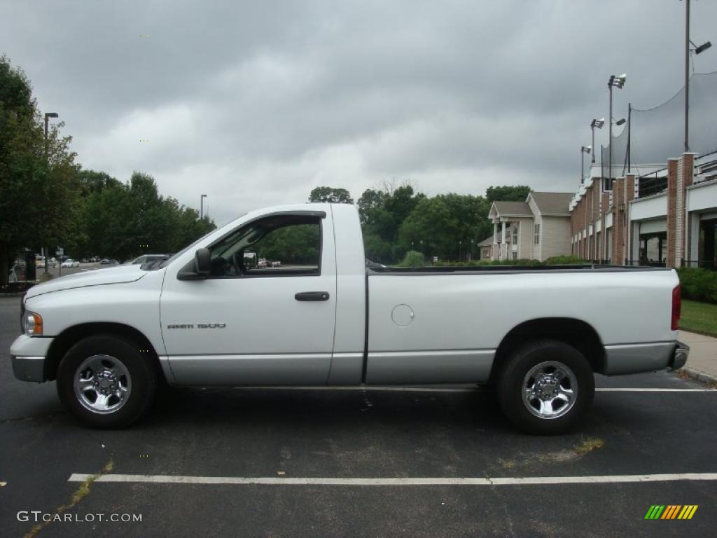 2004 Ram 1500 SLT Regular Cab - Bright White / Dark Slate Gray photo #3