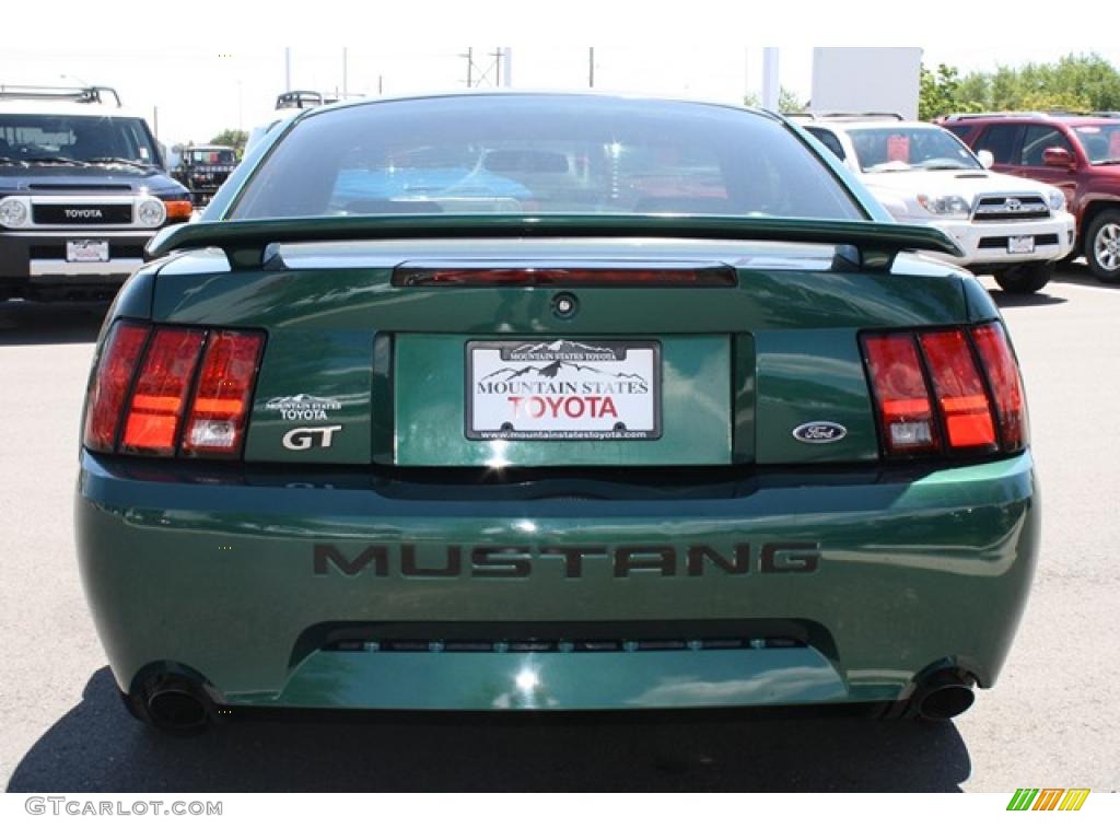 2001 Mustang GT Coupe - Dark Highland Green / Medium Parchment photo #3