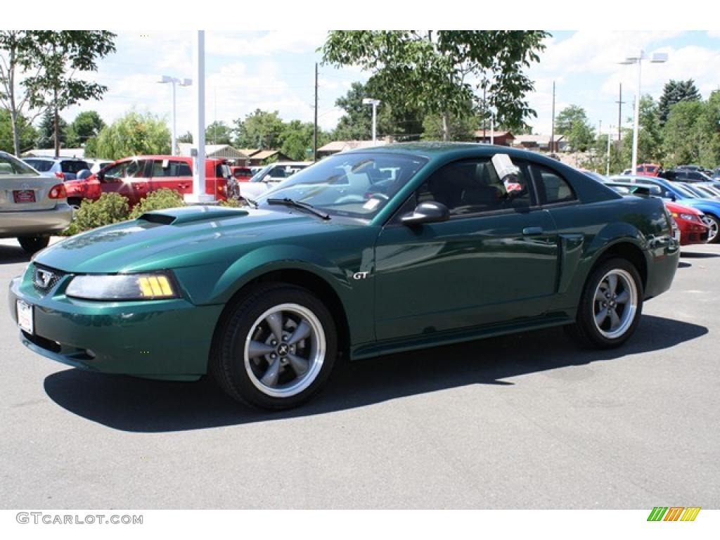2001 Mustang GT Coupe - Dark Highland Green / Medium Parchment photo #5