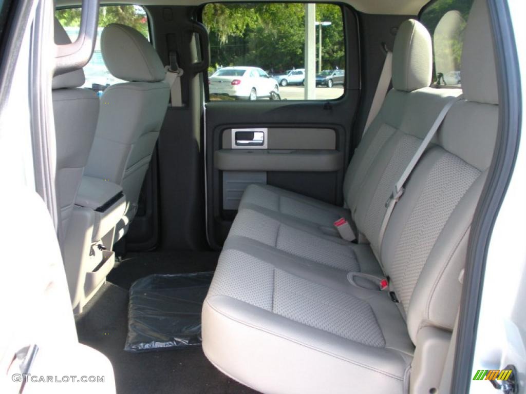 2010 F150 XLT SuperCrew - Ingot Silver Metallic / Medium Stone photo #6