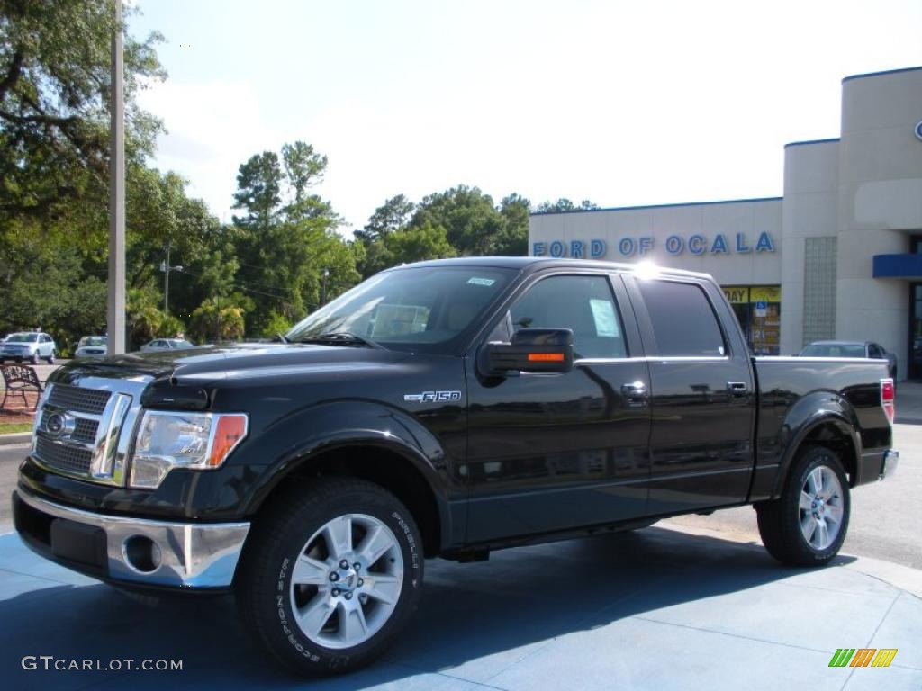 2010 F150 Lariat SuperCrew - Tuxedo Black / Tan photo #1