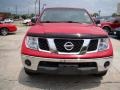 Red Alert - Frontier SE V6 King Cab Photo No. 3