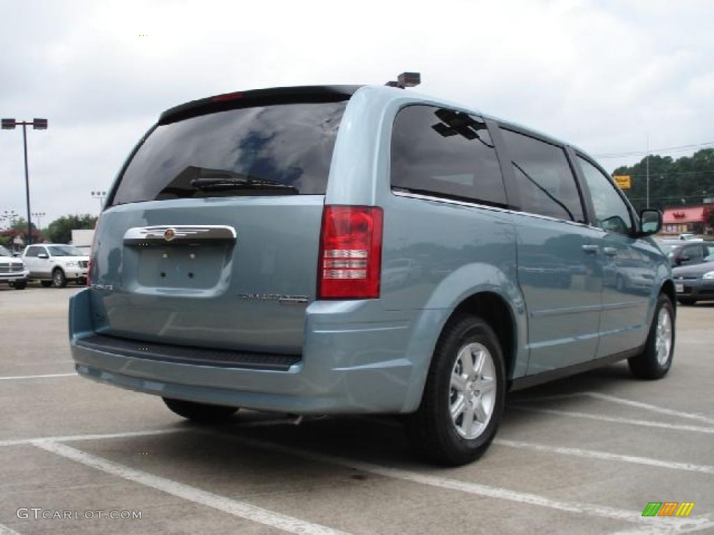 2010 Town & Country LX - Clearwater Blue Pearl / Dark Slate Gray photo #3