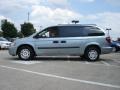 Butane Blue Pearl - Grand Caravan SE Photo No. 6