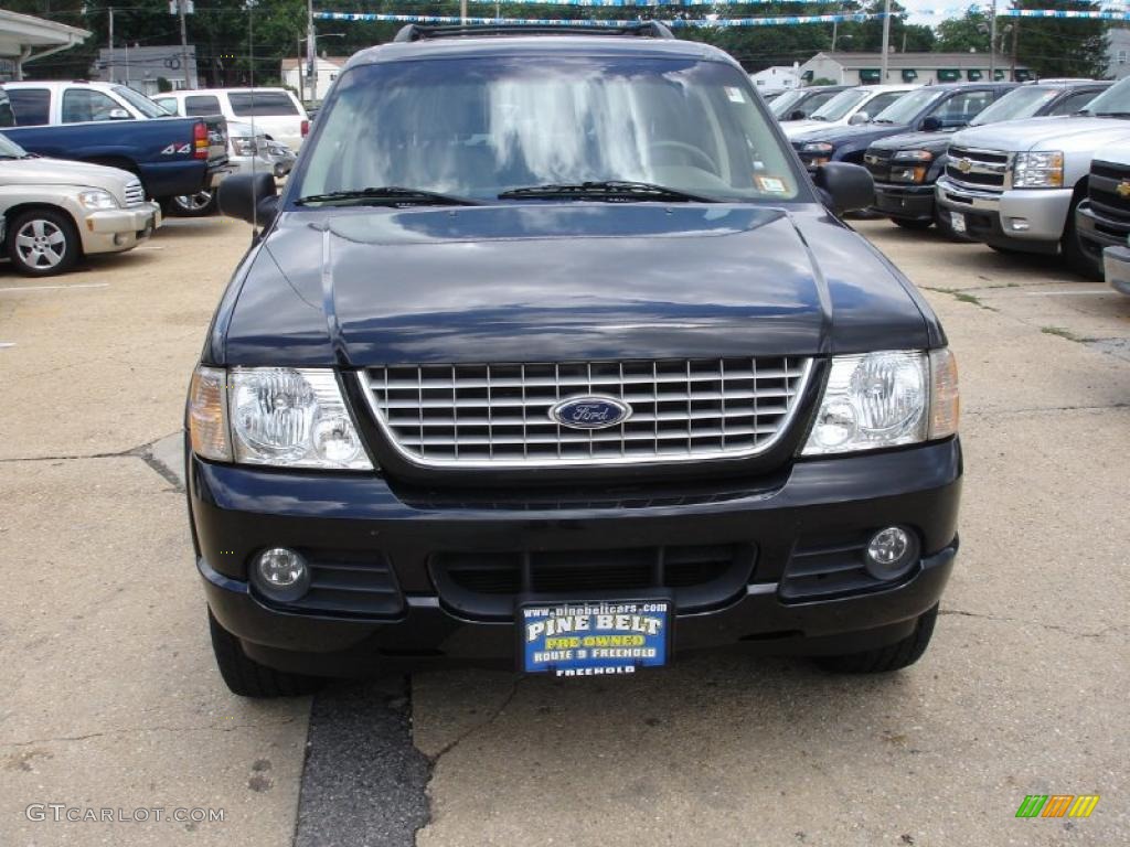 2002 Explorer Limited 4x4 - Black Clearcoat / Medium Parchment photo #2