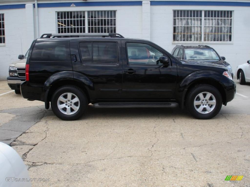 2008 Pathfinder SE 4x4 - Super Black / Graphite photo #4